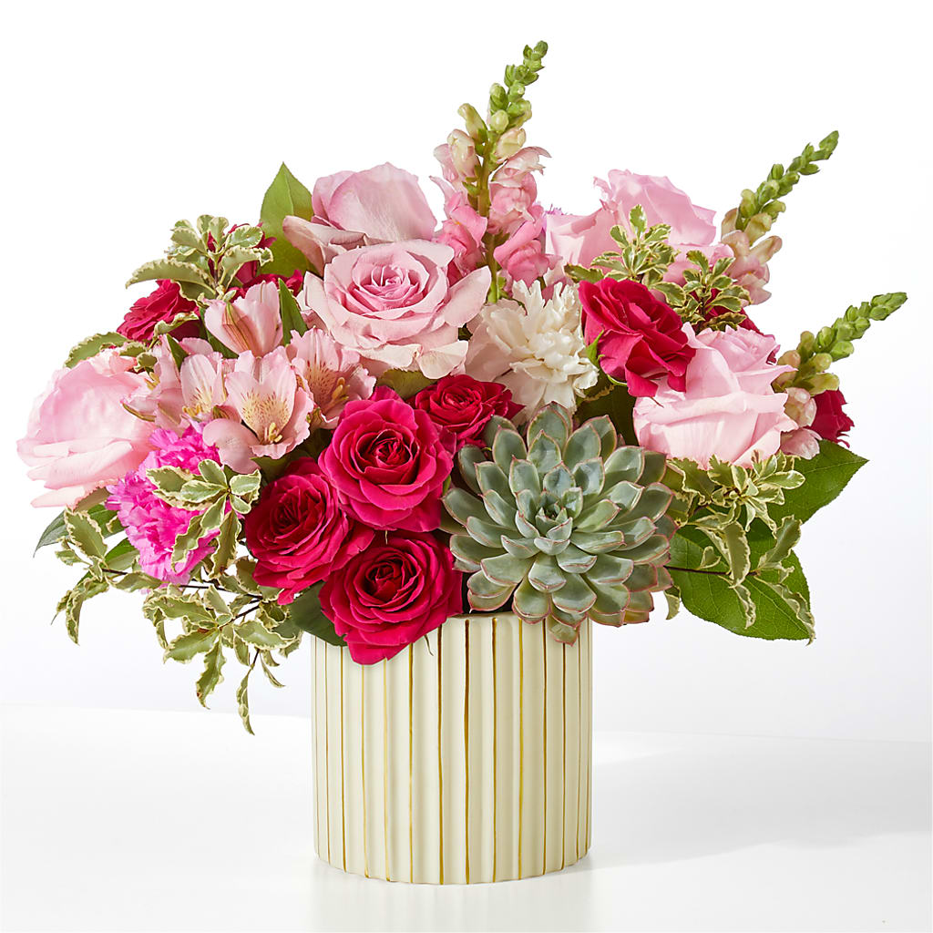 Magenta Musings Bouquet – Misrak Dicore And Event Organizer, Springfield VA
