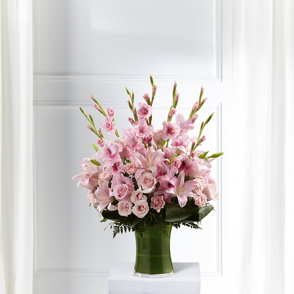 Lovely Tribute Bouquet – Misrak Dicore And Event Organizer, Springfield VA