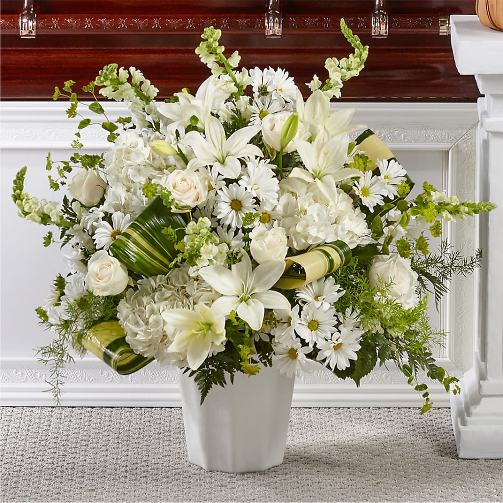 Thoughts of Tranquility Floor Basket – Misrak Dicore And Event Organizer, Springfield VA