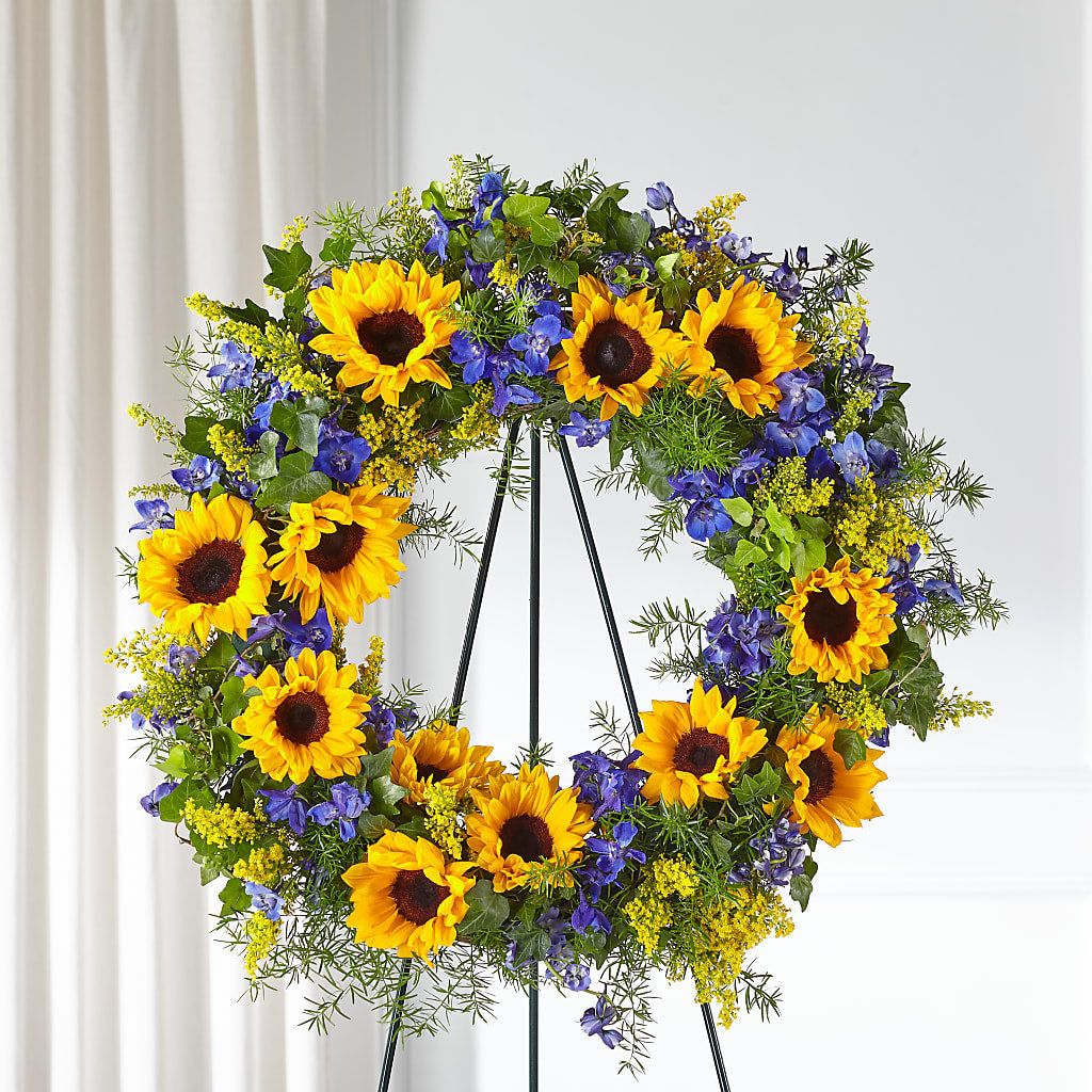 Bright Rays Wreath – Misrak Dicore And Event Organizer, Springfield VA