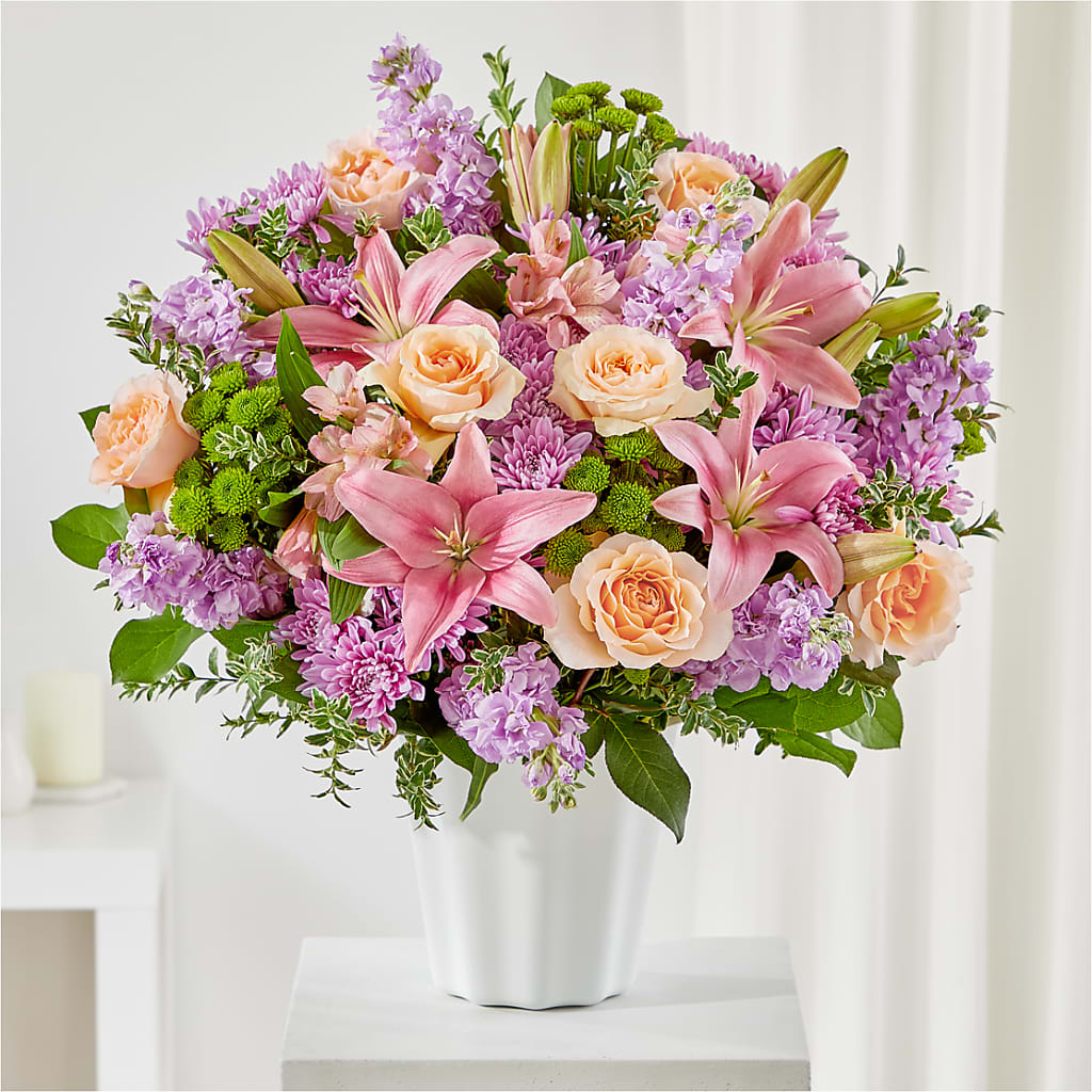 Supportive Embrace Tabletop Basket – Misrak Dicore And Event Organizer, Springfield VA