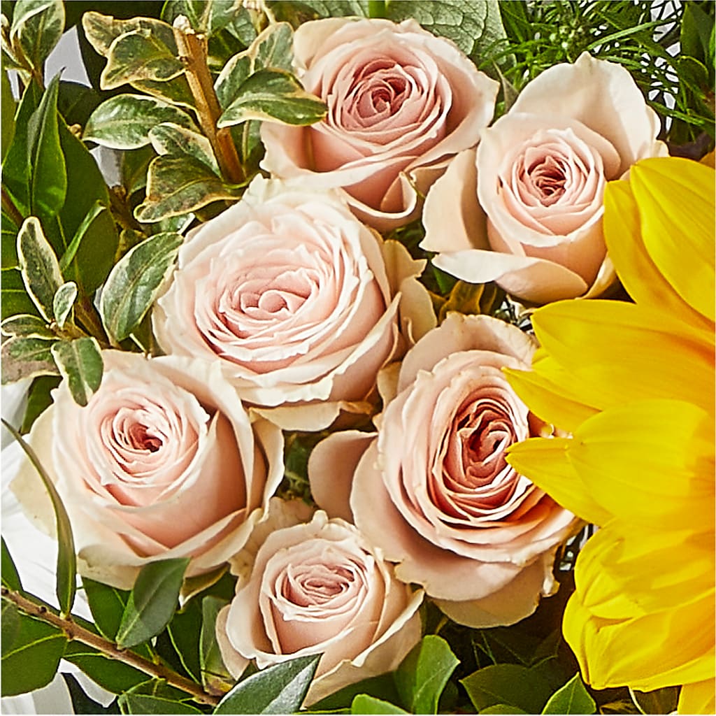 The Good Life Bouquet –  Misrak Dicore And Event Organizer, Springfield VA