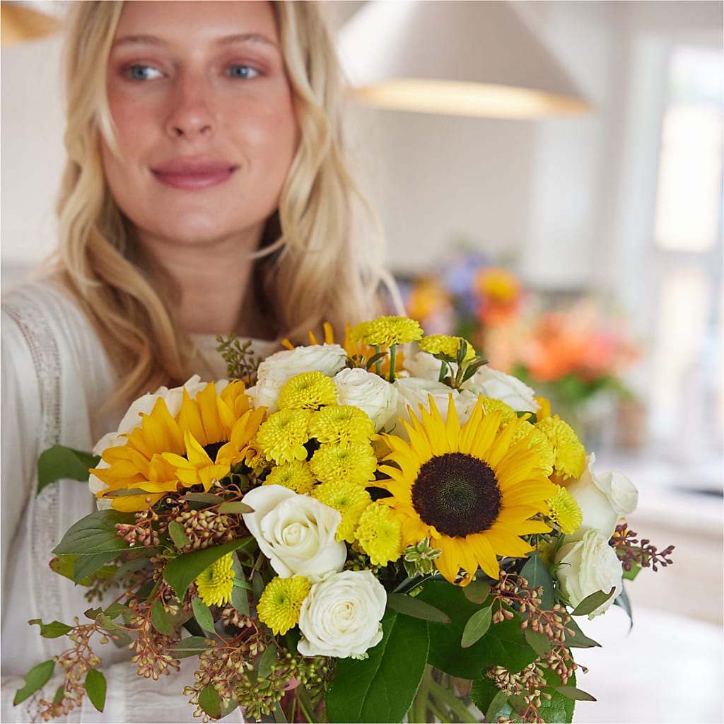 Luminous Morning Bouquet –  Misrak Dicore And Event Organizer, Springfield VA