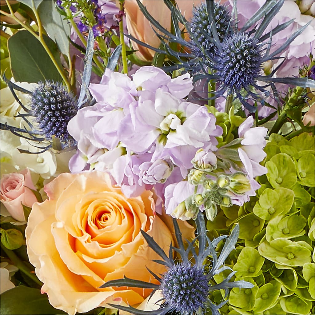 Porch Swing Bouquet –  Misrak Dicore And Event Organizer, Springfield VA
